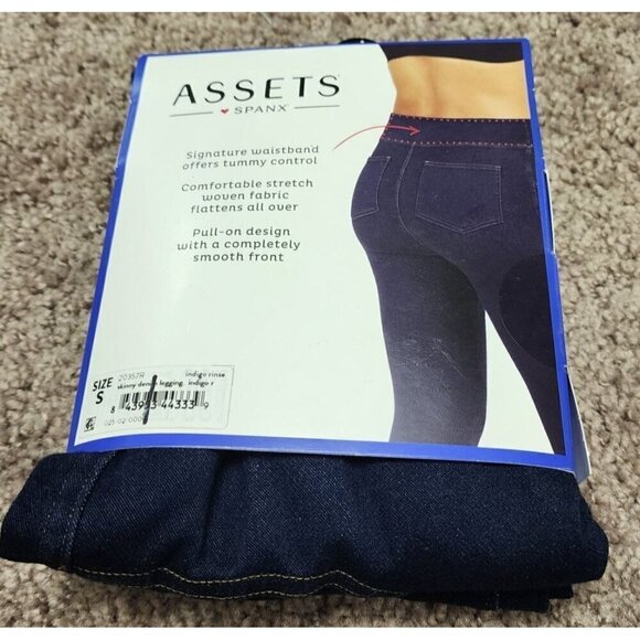 Assets by Spanx Women's Denim Skinny Leggings in Indigo Small - Picture 5 of 6